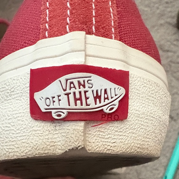 Vans Red and White Canvas Shoes - Picture 4 of 6